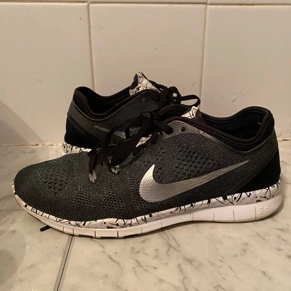 Nike free tr mt 5 discount